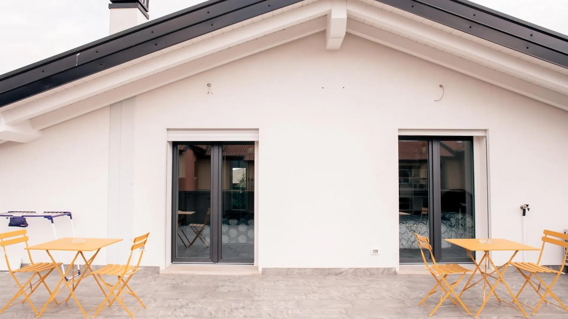 La Dimora Dell'Aquila Apartment Castelnuovo del Garda 0*,  Italy
